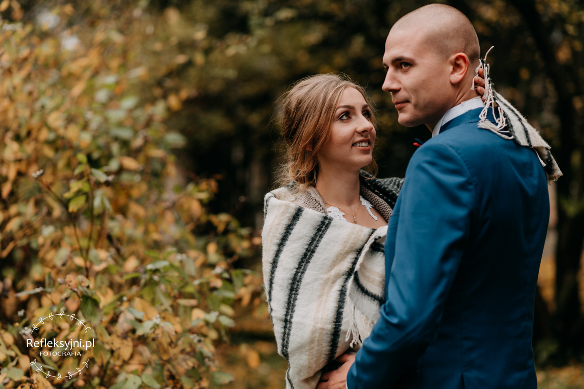 Sesja ślubna Karina i Mateusz Lubiejewo jesień